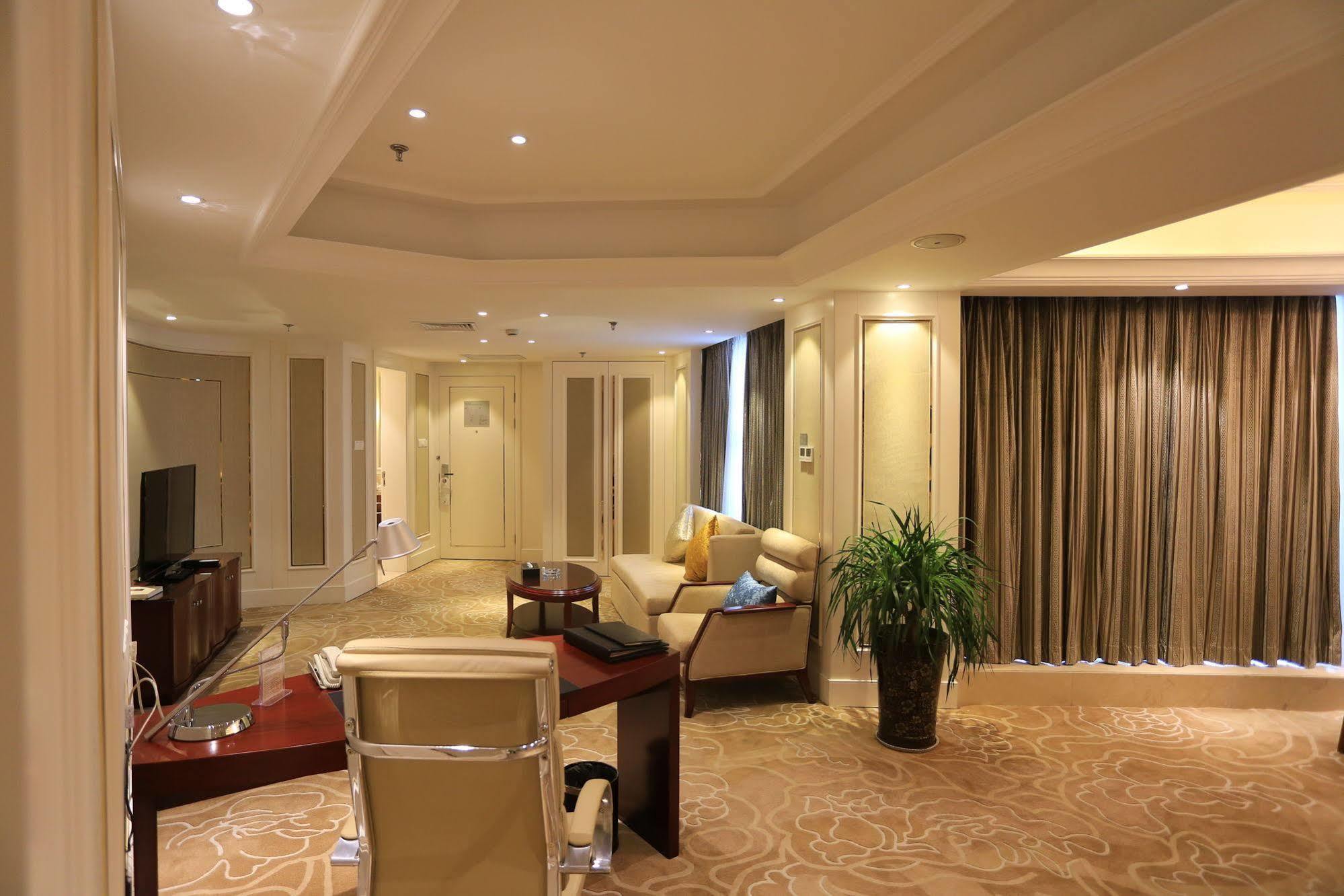 Baoji Jianguo Hotel Экстерьер фото