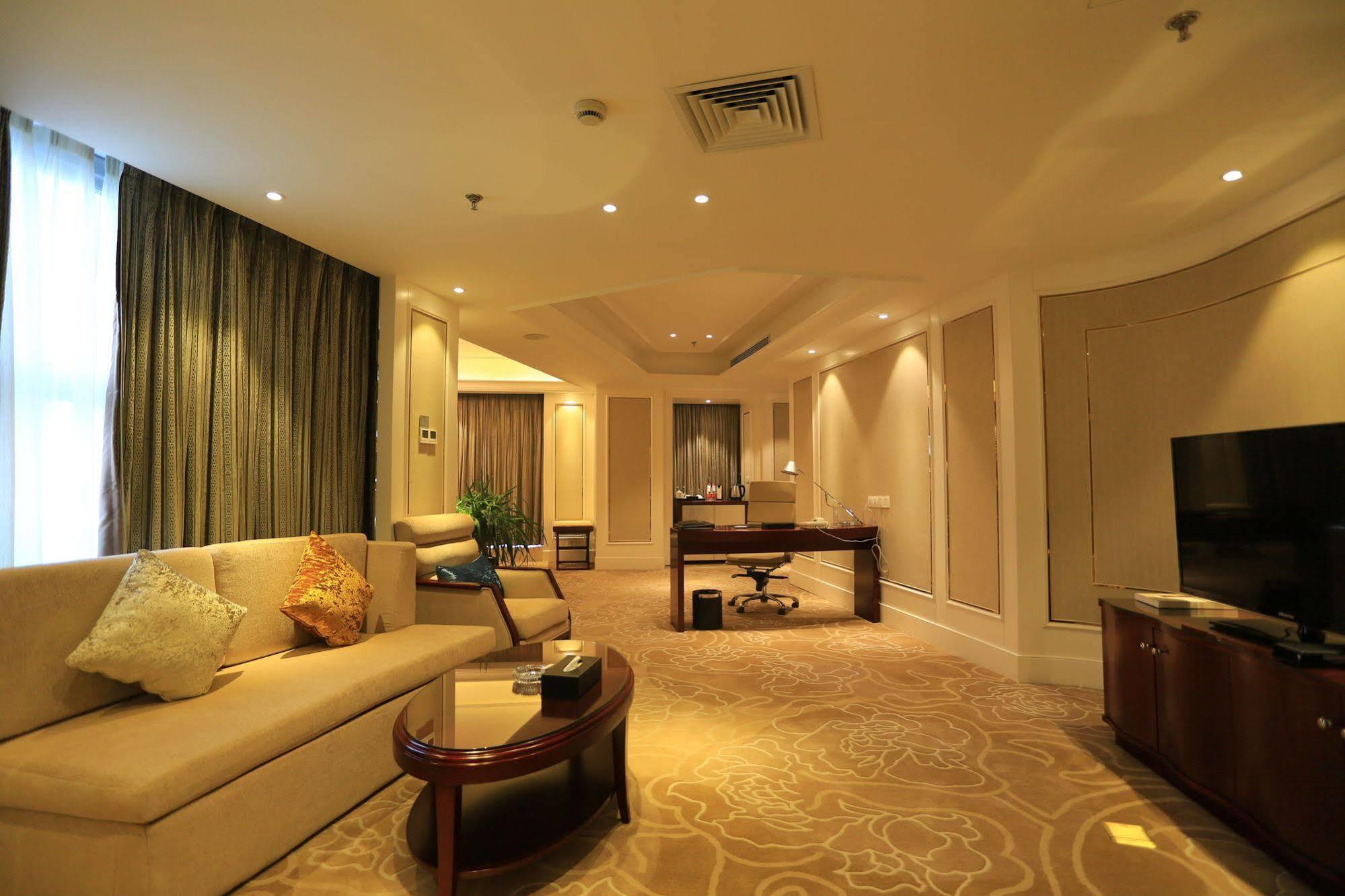 Baoji Jianguo Hotel Экстерьер фото