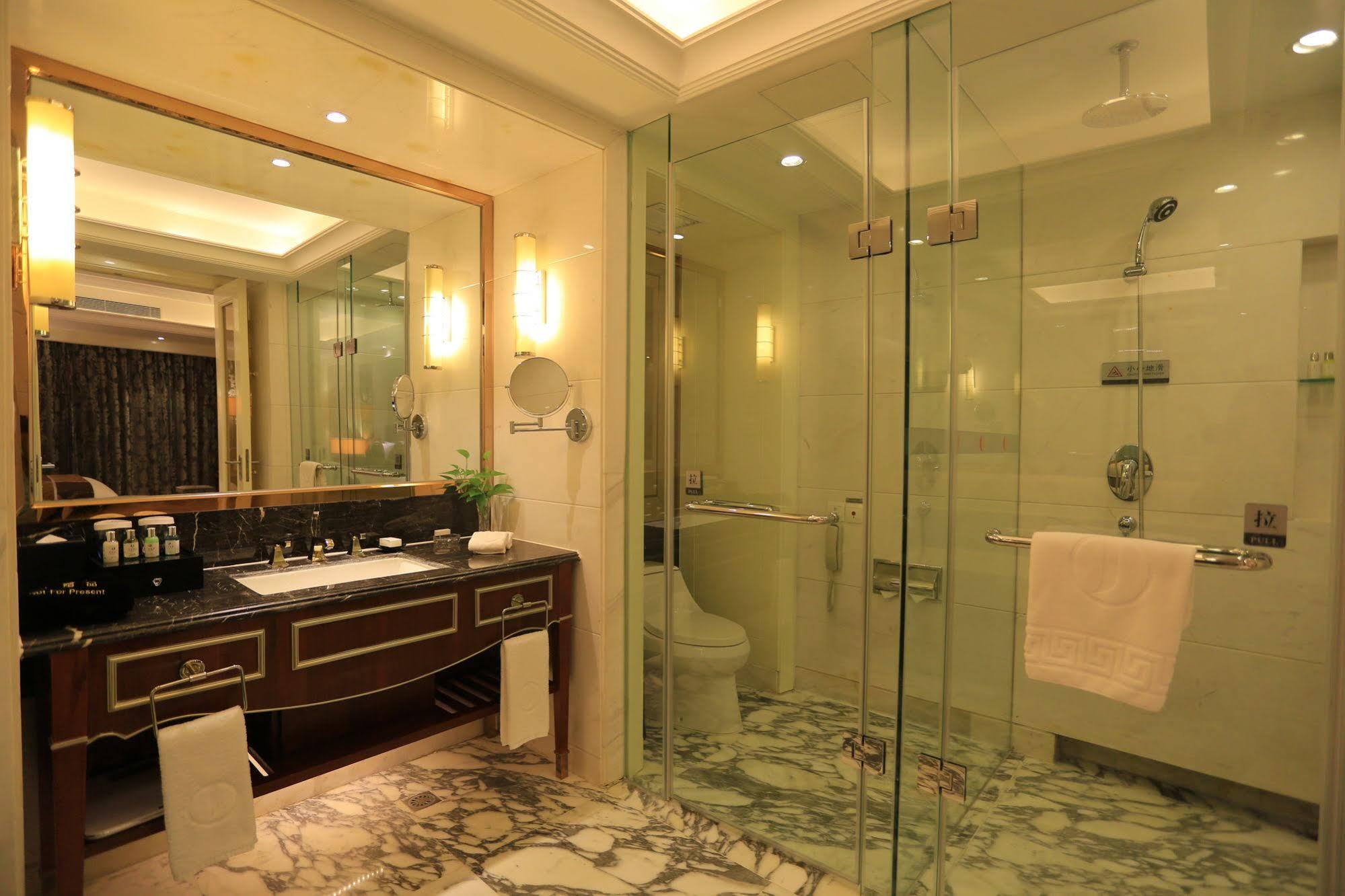Baoji Jianguo Hotel Экстерьер фото