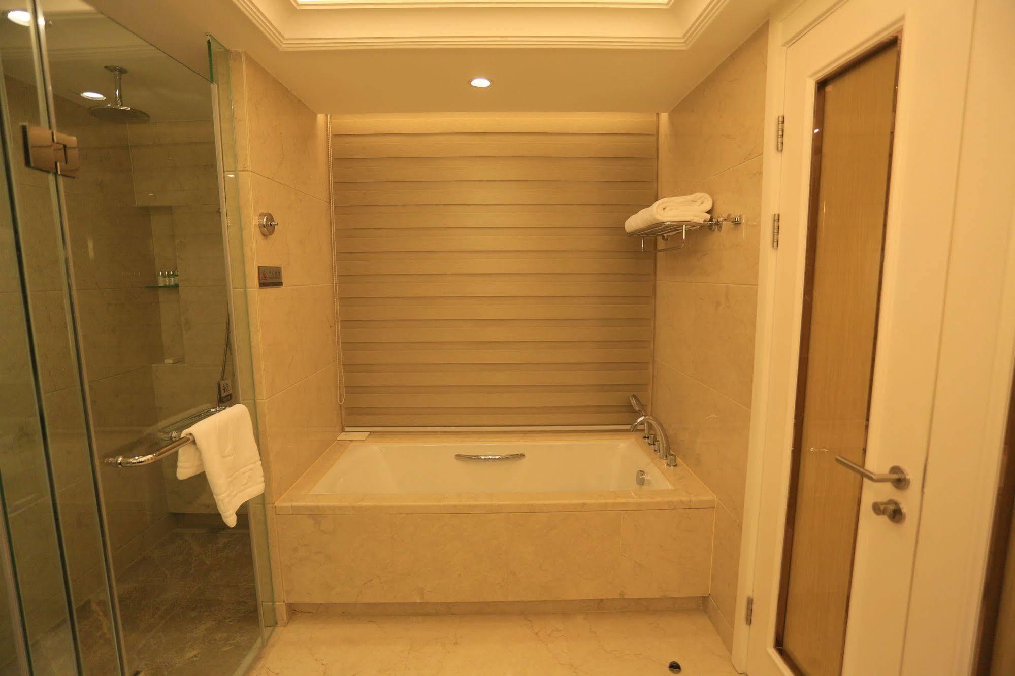 Baoji Jianguo Hotel Экстерьер фото